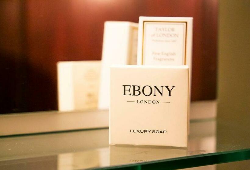 Номер Стандарт, The Red Lion Hawkshaw