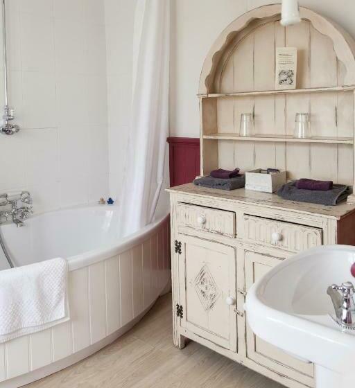 غرفة قياسية سرير كينج, Haydens B&b