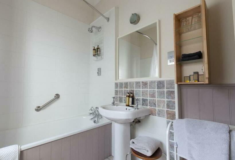 Номер Стандарт, Haydens B&b