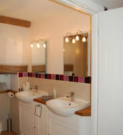Standard-huone Puutarhanäkymä, Haydens B&b