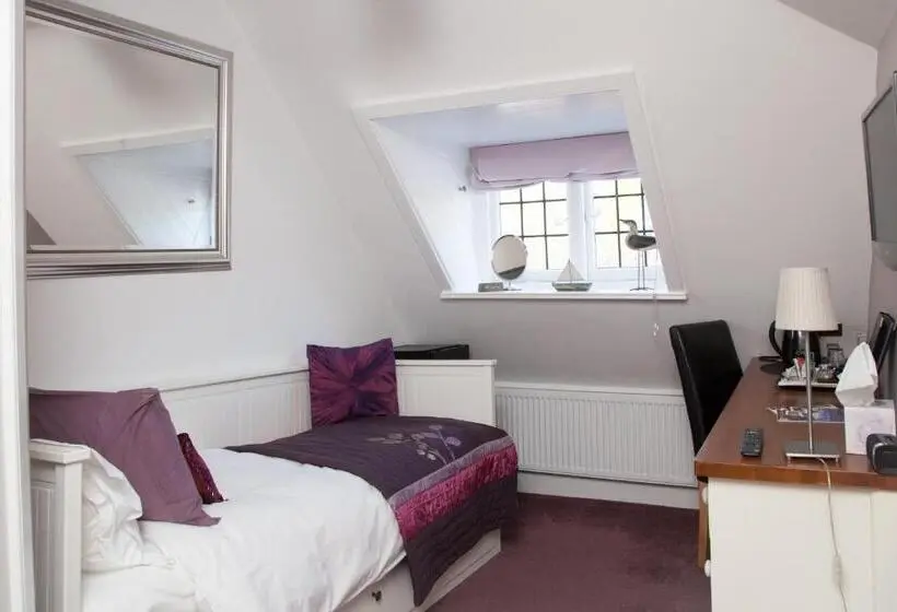 Economy Yhden Hengen Huone, Haydens B&b