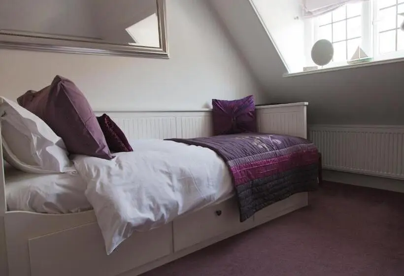 Economy Yhden Hengen Huone, Haydens B&b