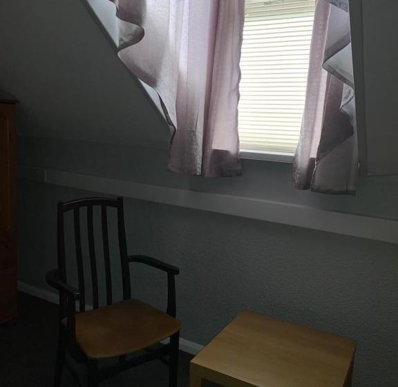 标准间, Brafferton Guest House