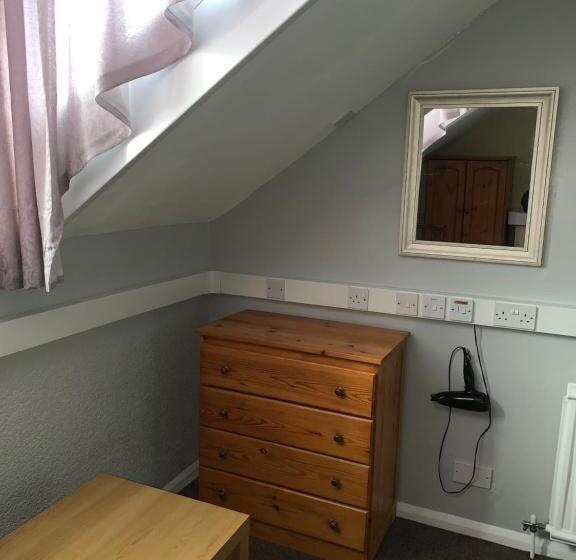 Номер Стандарт, Brafferton Guest House