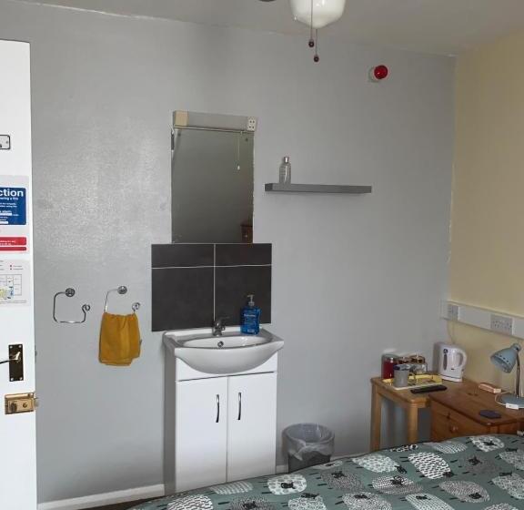 Номер Стандарт, Brafferton Guest House