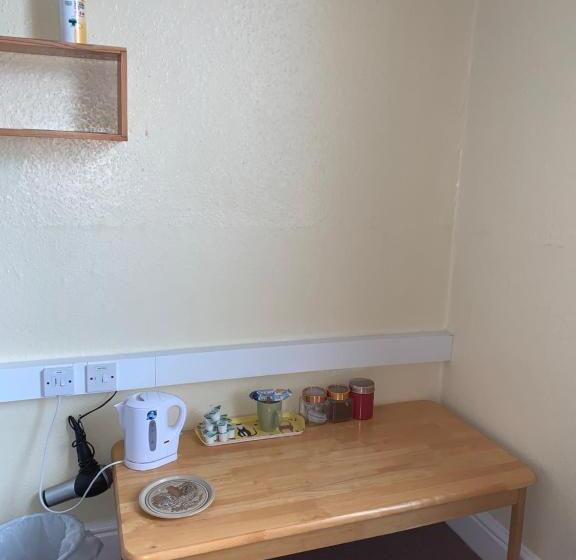 标准间, Brafferton Guest House