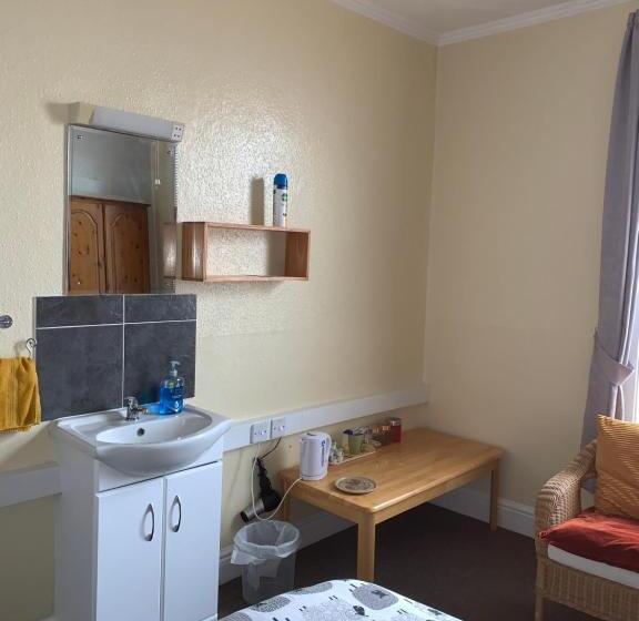 标准间, Brafferton Guest House