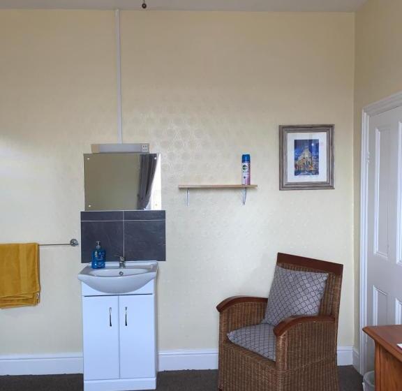 标准间, Brafferton Guest House