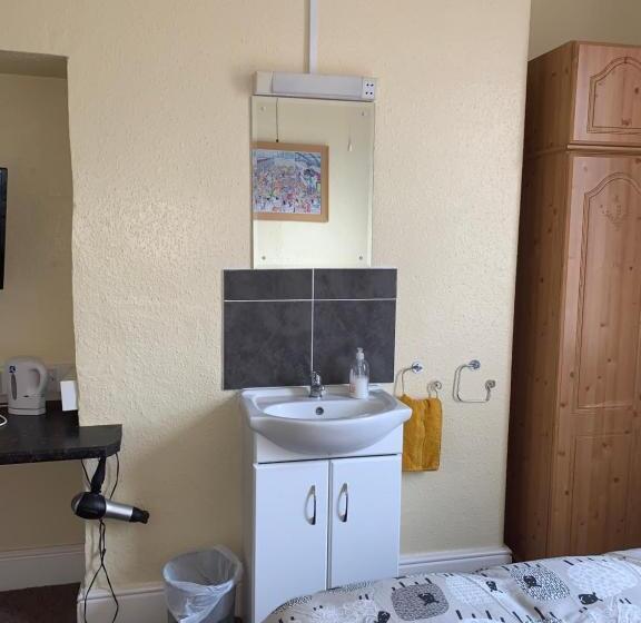 标准间, Brafferton Guest House