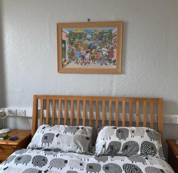 Номер Стандарт, Brafferton Guest House