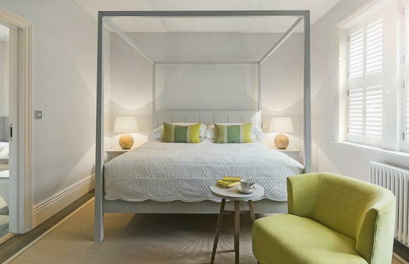 غرفة ديلوكس, Brocco On The Park Boutique