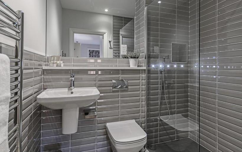 غرفة ديلوكس سرير كينج, Brocco On The Park Boutique