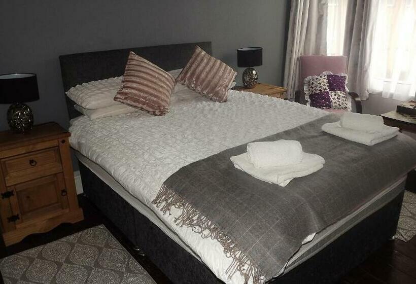 חדר סטנדרט, The Dolphin Hotel & Restaurant