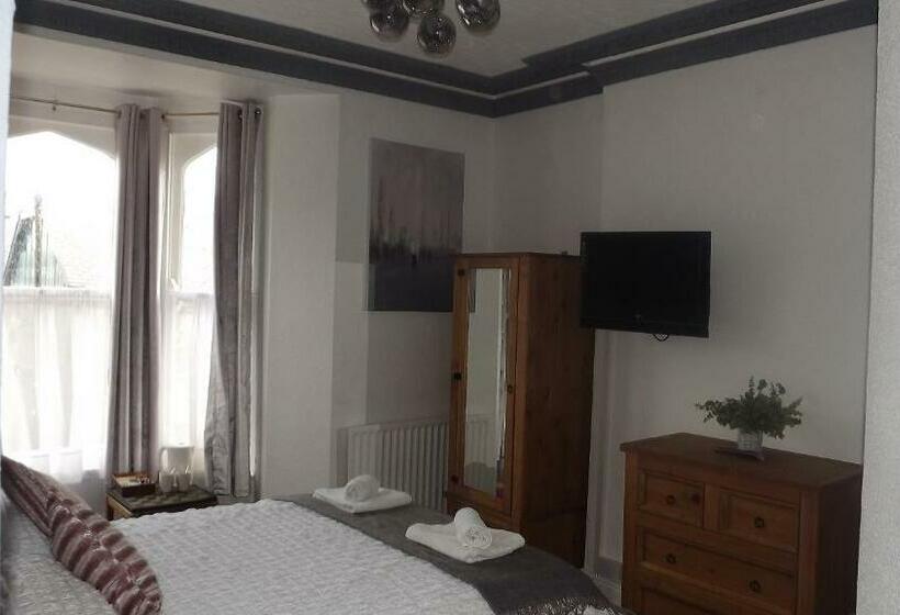 חדר סטנדרט, The Dolphin Hotel & Restaurant