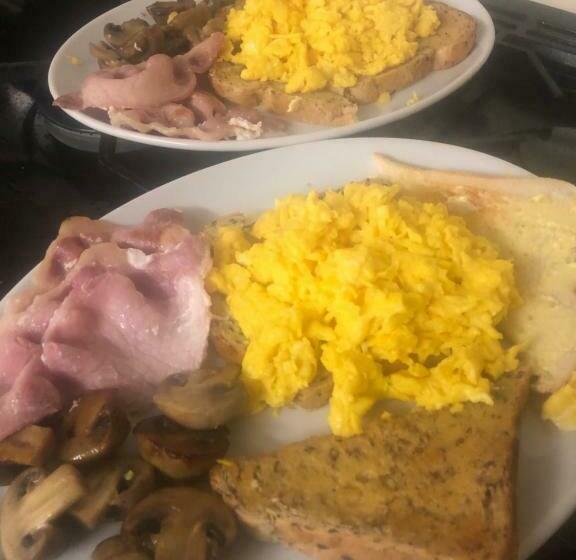 Номер Стандарт, The Falcon Inn Retreat