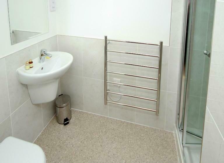 חדר סטנדרט, The Forge