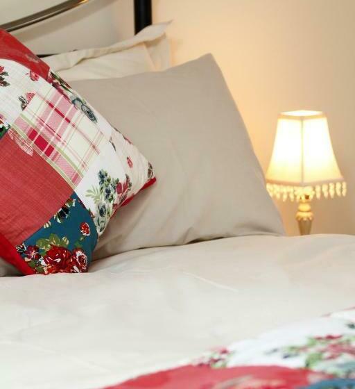 חדר סטנדרט, The Forge