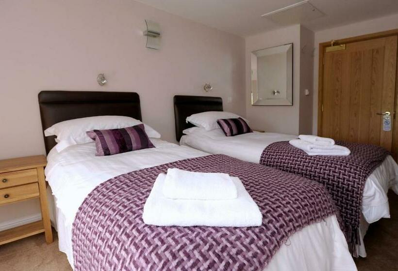 デラックスルーム, The Huntsman Of Little Wenlock