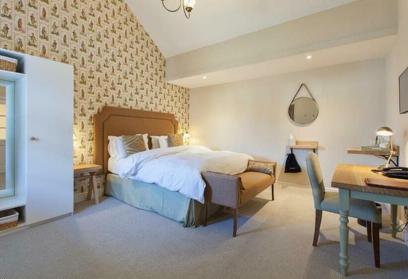 デラックスルーム, The Inn West End