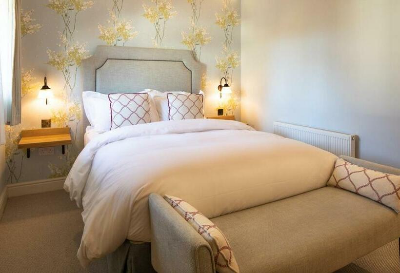 スタンダードルーム, The Inn West End