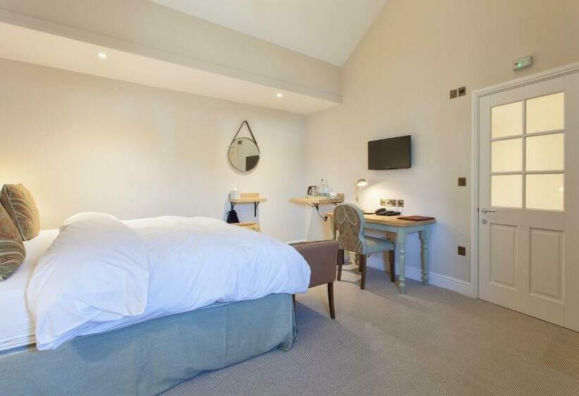 デラックスルーム, The Inn West End