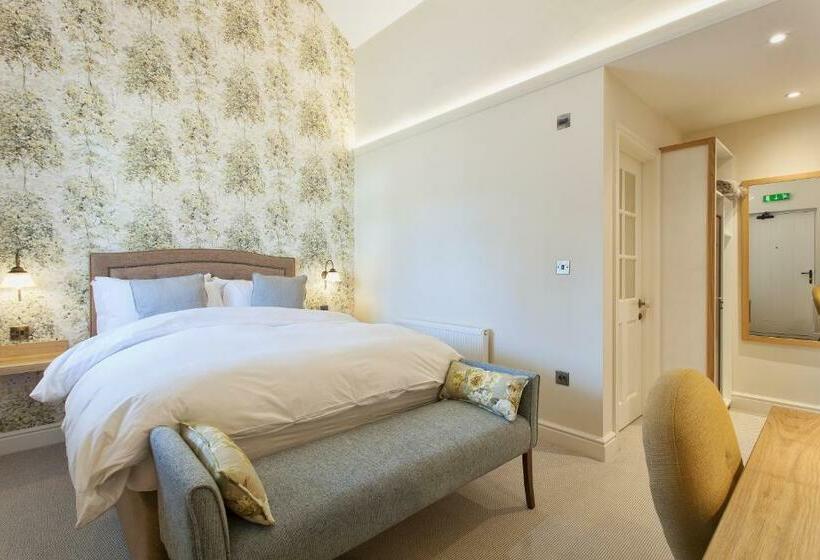 スタンダードルーム, The Inn West End