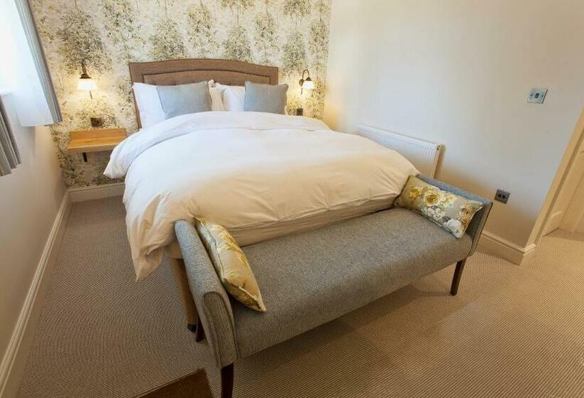 スタンダードルーム, The Inn West End