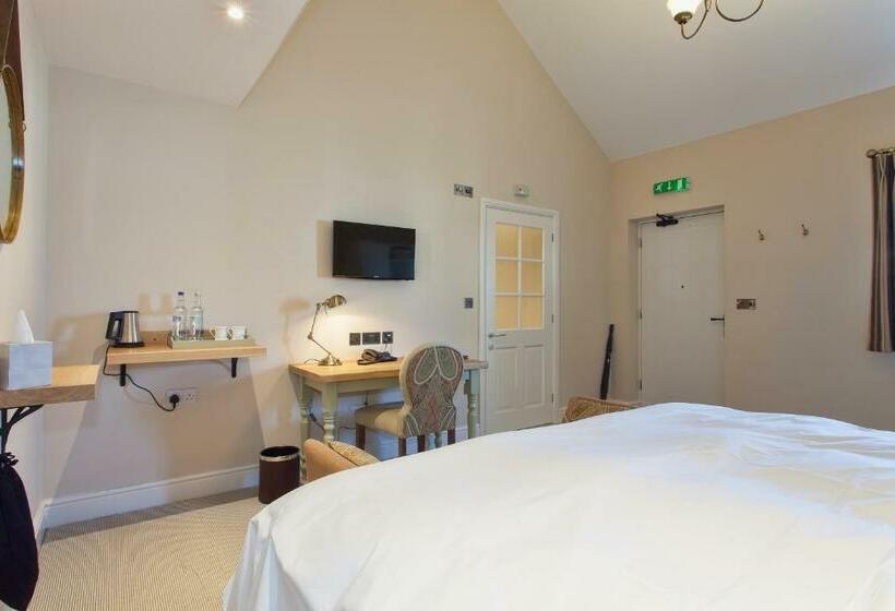 デラックスルーム, The Inn West End