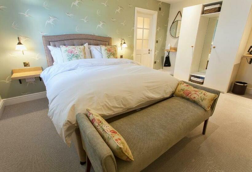 デラックスルーム, The Inn West End