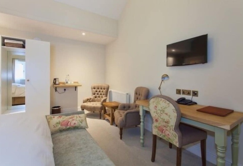 デラックスルーム, The Inn West End