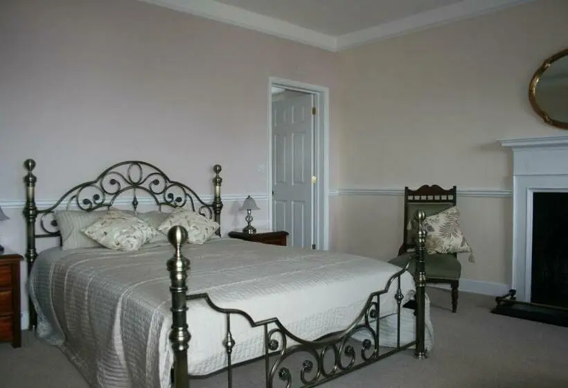 اتاق استاندارد با تخت بزرگ, Penralley House B&b