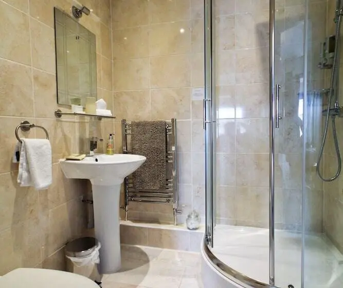 اتاق لوکس, Penralley House B&b