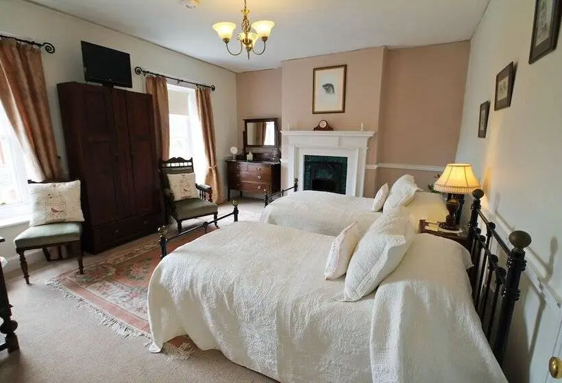 اتاق لوکس, Penralley House B&b