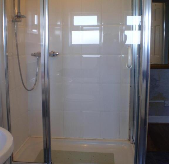 エコノミートリプルルーム, Sportsmans Lodge Bed And Breakfast