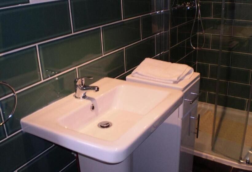 スタンダードルーム, Sportsmans Lodge Bed And Breakfast