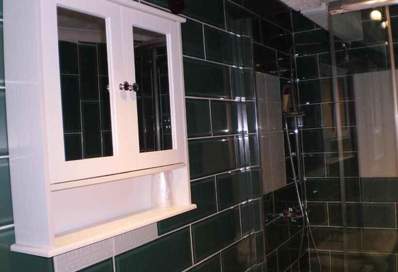 スタンダードルーム, Sportsmans Lodge Bed And Breakfast