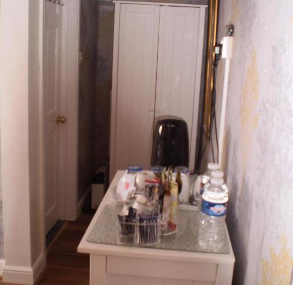 エコノミートリプルルーム, Sportsmans Lodge Bed And Breakfast