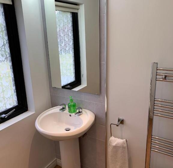 2间卧室的房子, The Rocks B&b