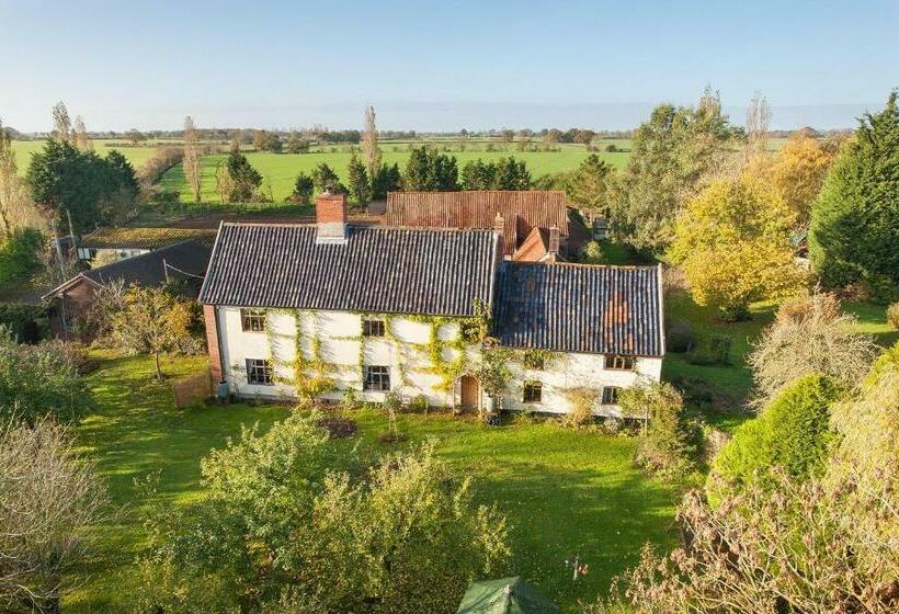 Люкс Кровать Кинг, Valley Farmhouse B&b