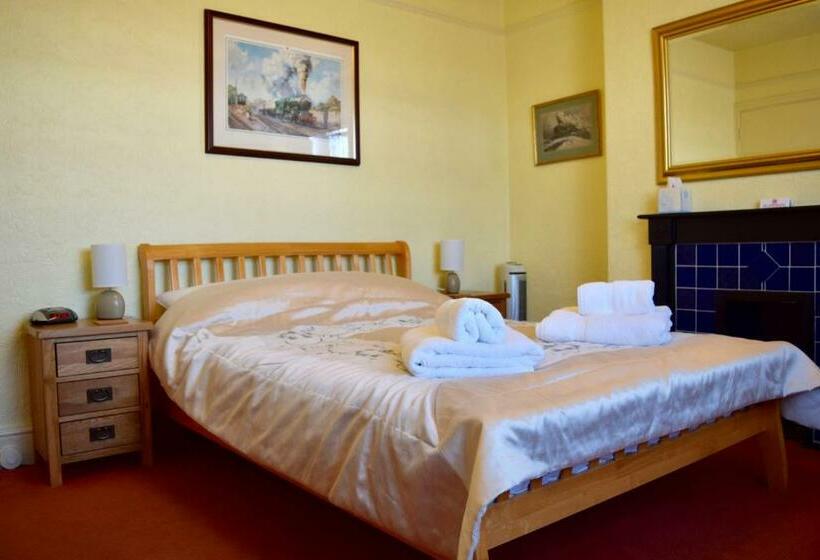 غرفة قياسية, Bewdley Hill House