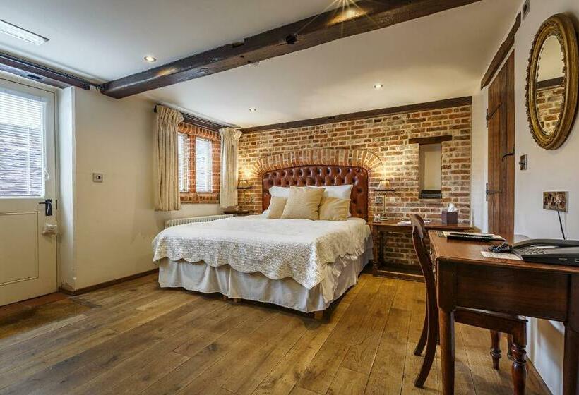 适合残疾人使用的标准间, Byfords