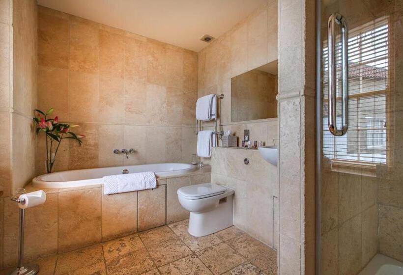 豪华房间, Byfords