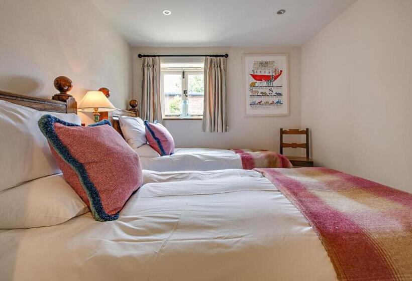 豪华家庭房间, Byfords