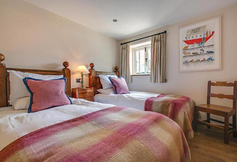 豪华家庭房间, Byfords