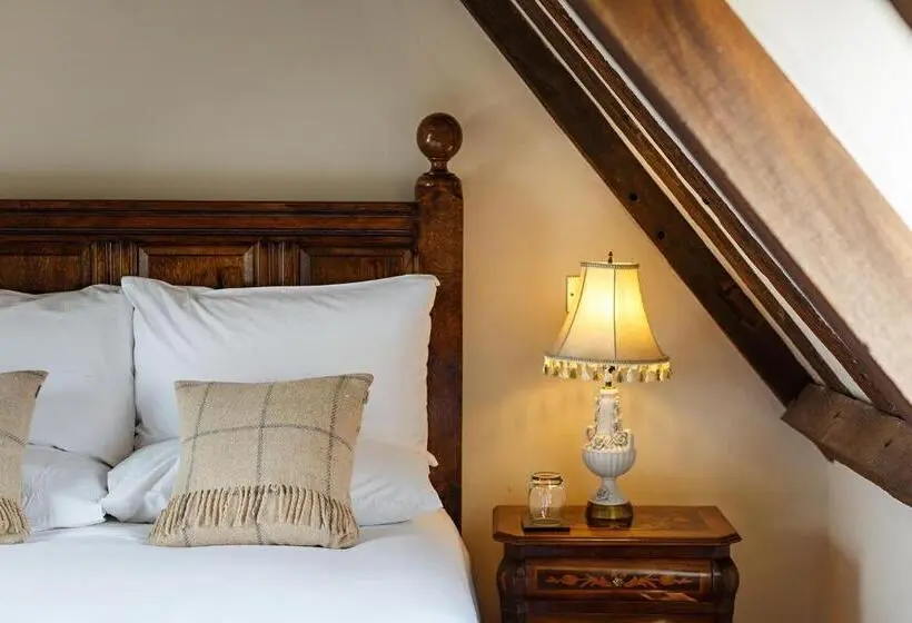 Deluxe-huone, Byfords