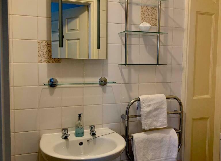 スタンダードルーム, Carlton Lodge