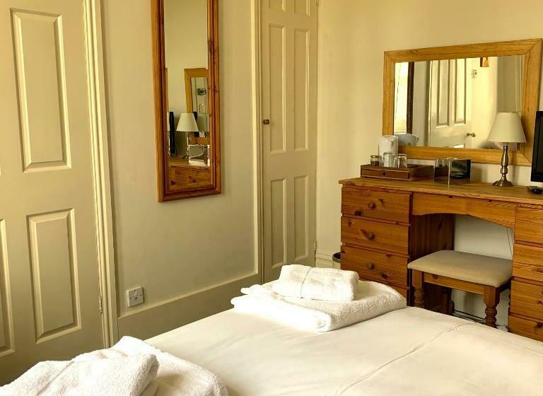 スタンダードルーム, Carlton Lodge