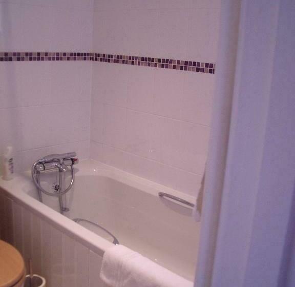 Номер Стандарт, Dove Meadow