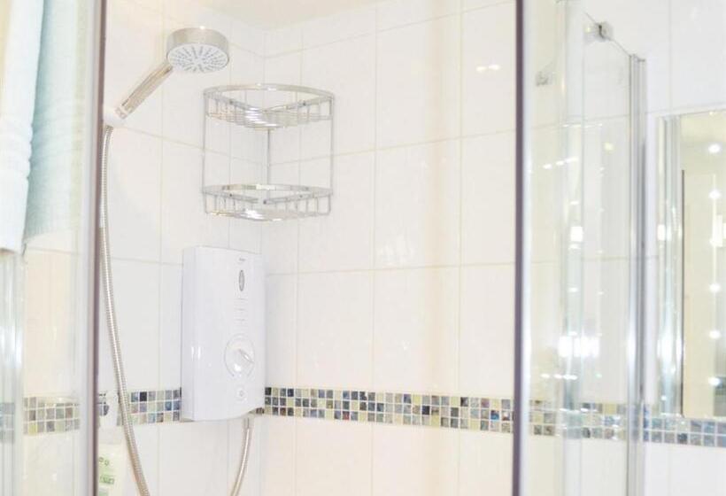 Семейный Номер, Dove Meadow