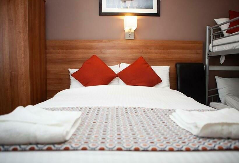 Familjerum, Griffin Inn